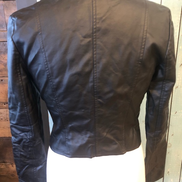 ROCK & REPUBLIC Women's Size XS Jacket Motorcycle Faux Leather Studded Black - Picture 3 of 10
